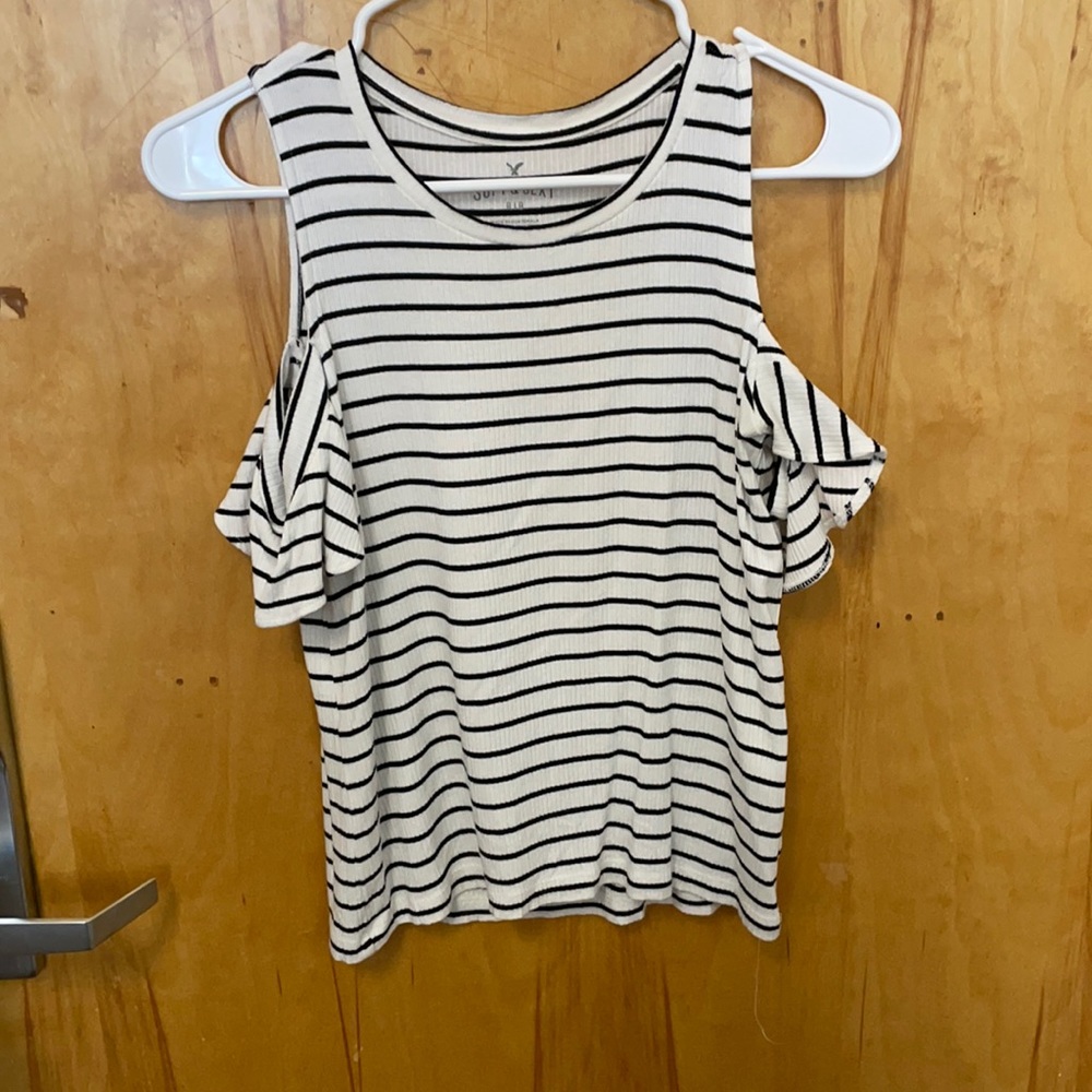 Off the shoulder soft and sexy tee from American Eagle